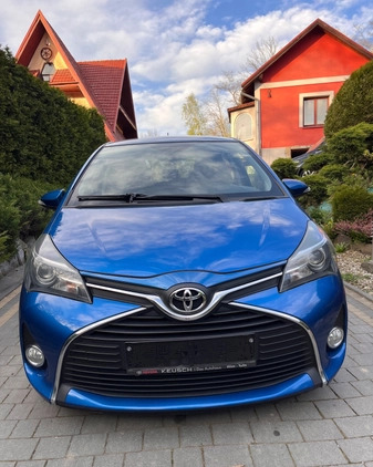 Toyota Yaris cena 39700 przebieg: 153000, rok produkcji 2015 z Dobrzyń nad Wisłą małe 379